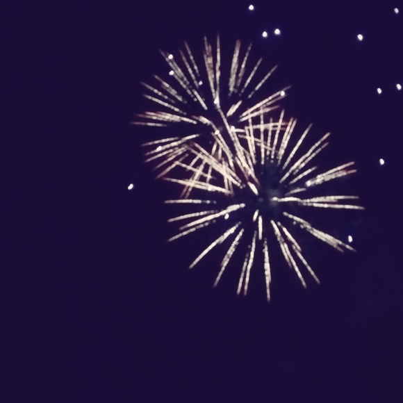 Meet your Posher, Paola - Picture 1 of 1